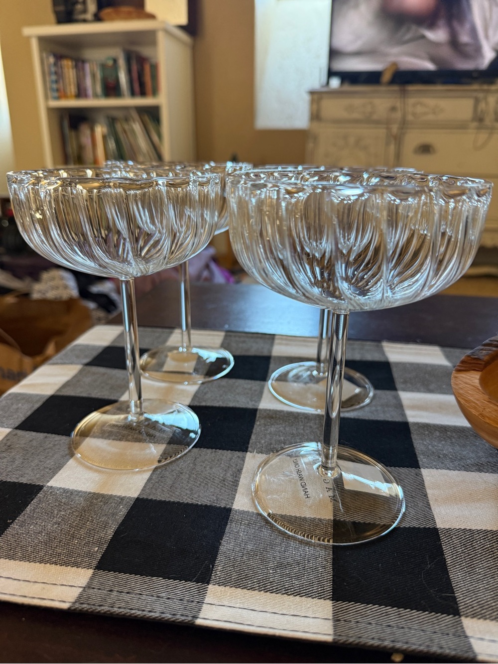 Set of 4 Magnolia Fluted Coupe Glass Glasses